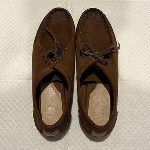NWOT Frye Quincy Leather Moccasins